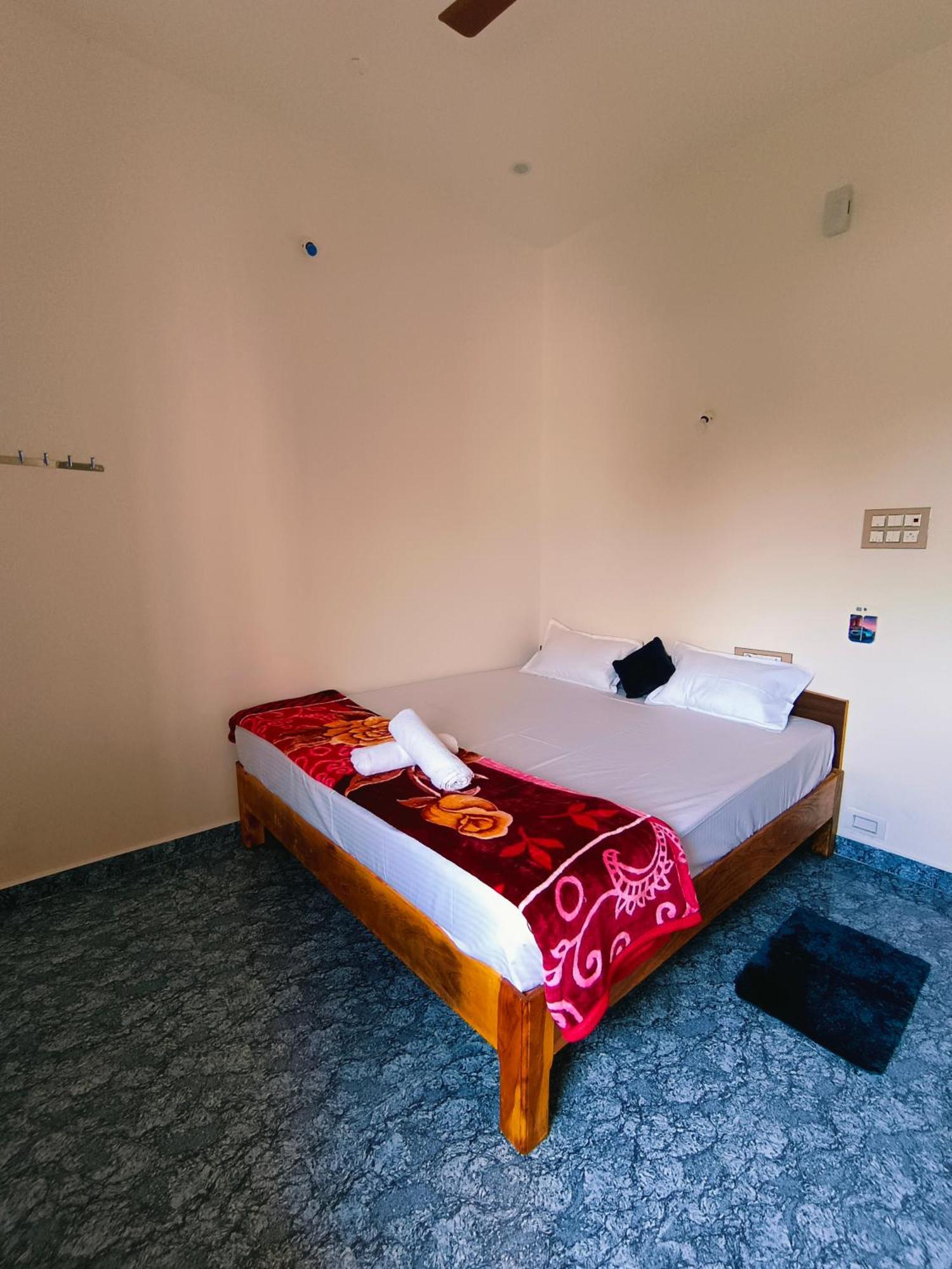 Hampi Anjana Home Stay Zewnętrze zdjęcie